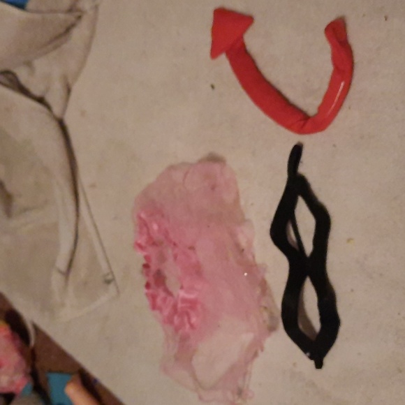 Costumes - Picture 6 of 15